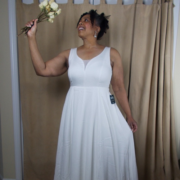 NWT Torrid IVORY JACQUARD SWEETHEART WEDDING GOWN Sz 10W - Picture 7 of 15